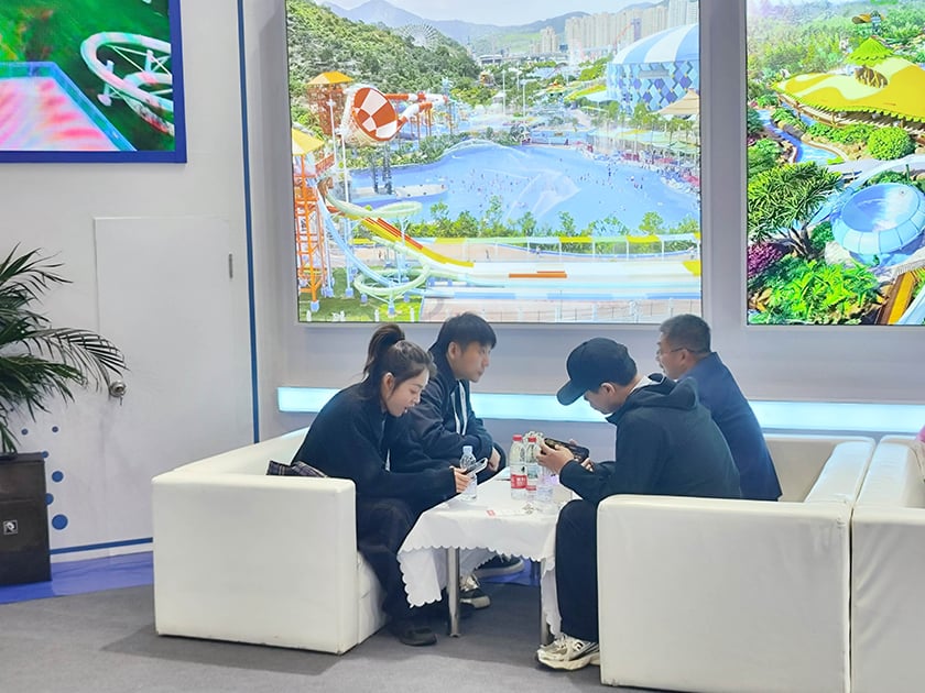 相聚郑州，引爆热潮——jinnianhui今年会游乐亮相2025中国（郑州）旅游休闲娱乐产业博览会，实力领航水上游乐新纪元！